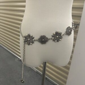 Bohemian Heavy Silver Floral Celtic Design Belt